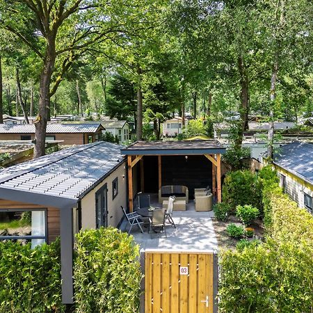 Veluwe Hoenderloo Luxury Chalet With Private Sauna And Hot Tub - Swimming Pool Tennis Court Supermarket Bowling Alley Theatre And Entertainment For Children Buitenkant foto
